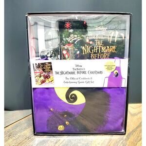 The Nightmare Before Christmas Cookbook, Purple Apron decorations bake foodie